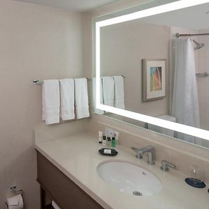 Junior Suite 1 King